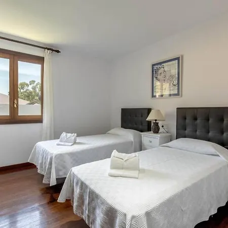 One Of The Loved 500m From The By Renthousing Holiday home